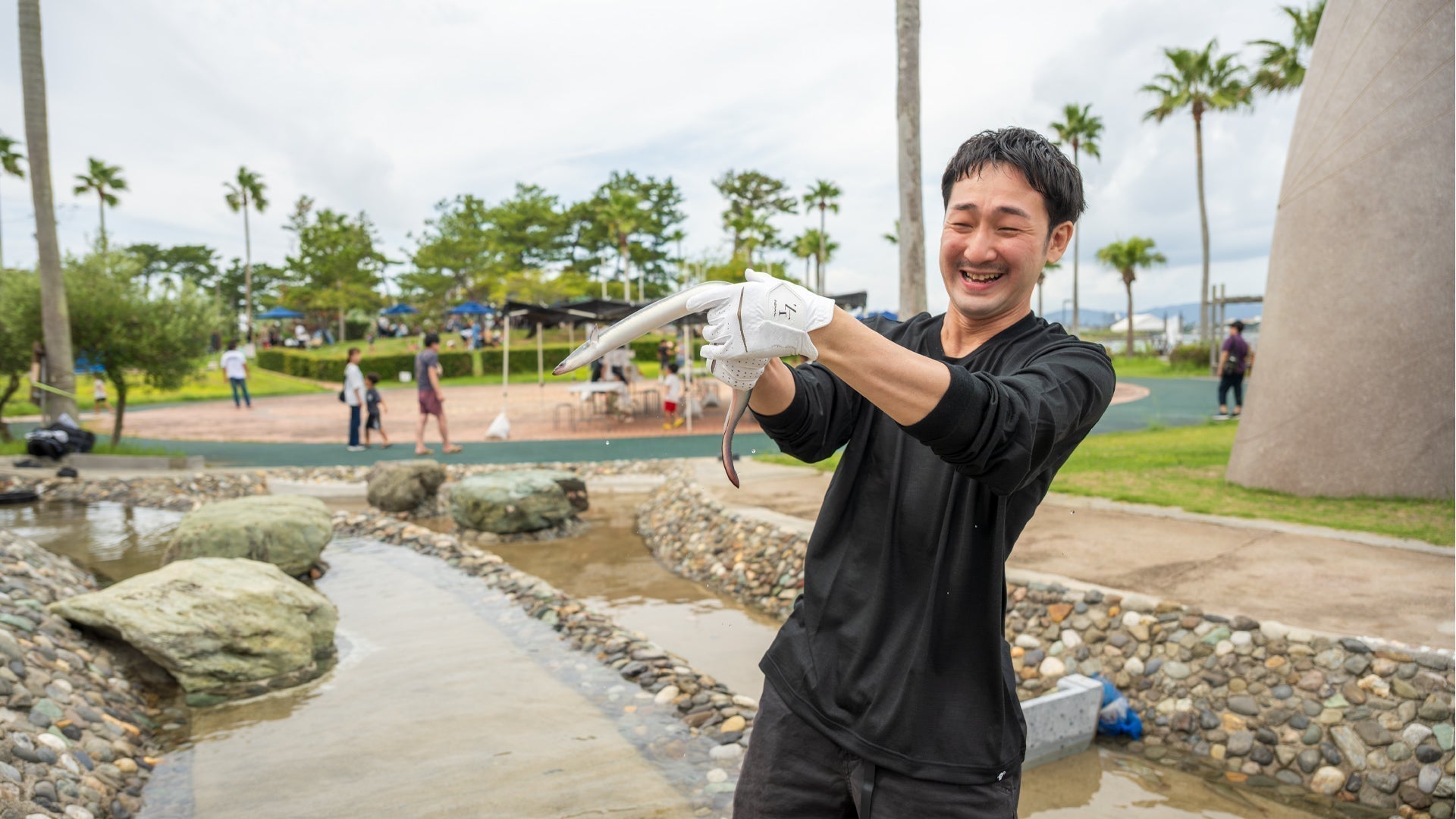 インスパイラルグローブでうなぎつかみ取りしてみた