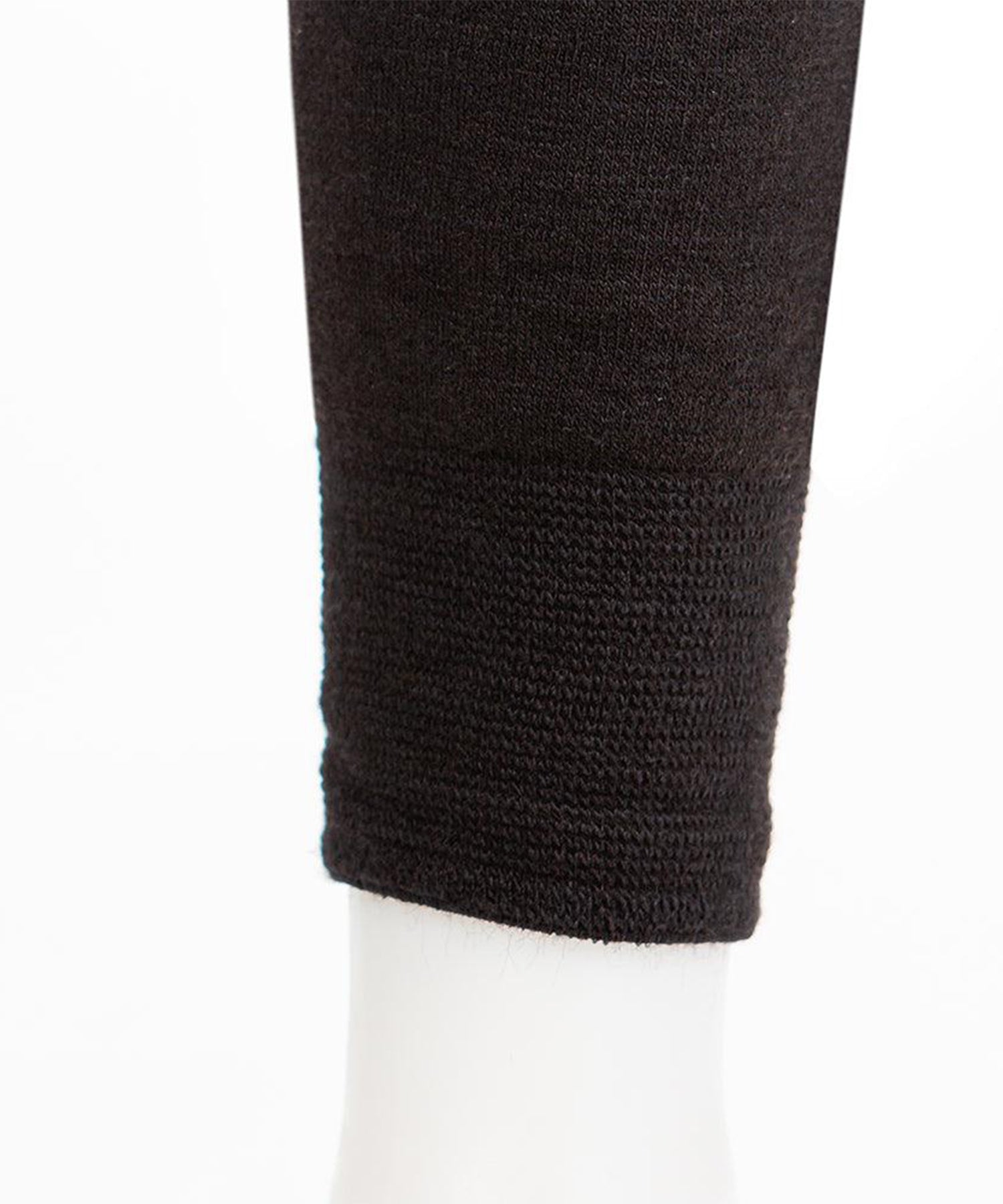 HEATRUB Tights Women's Antibacterial Deodorant Model