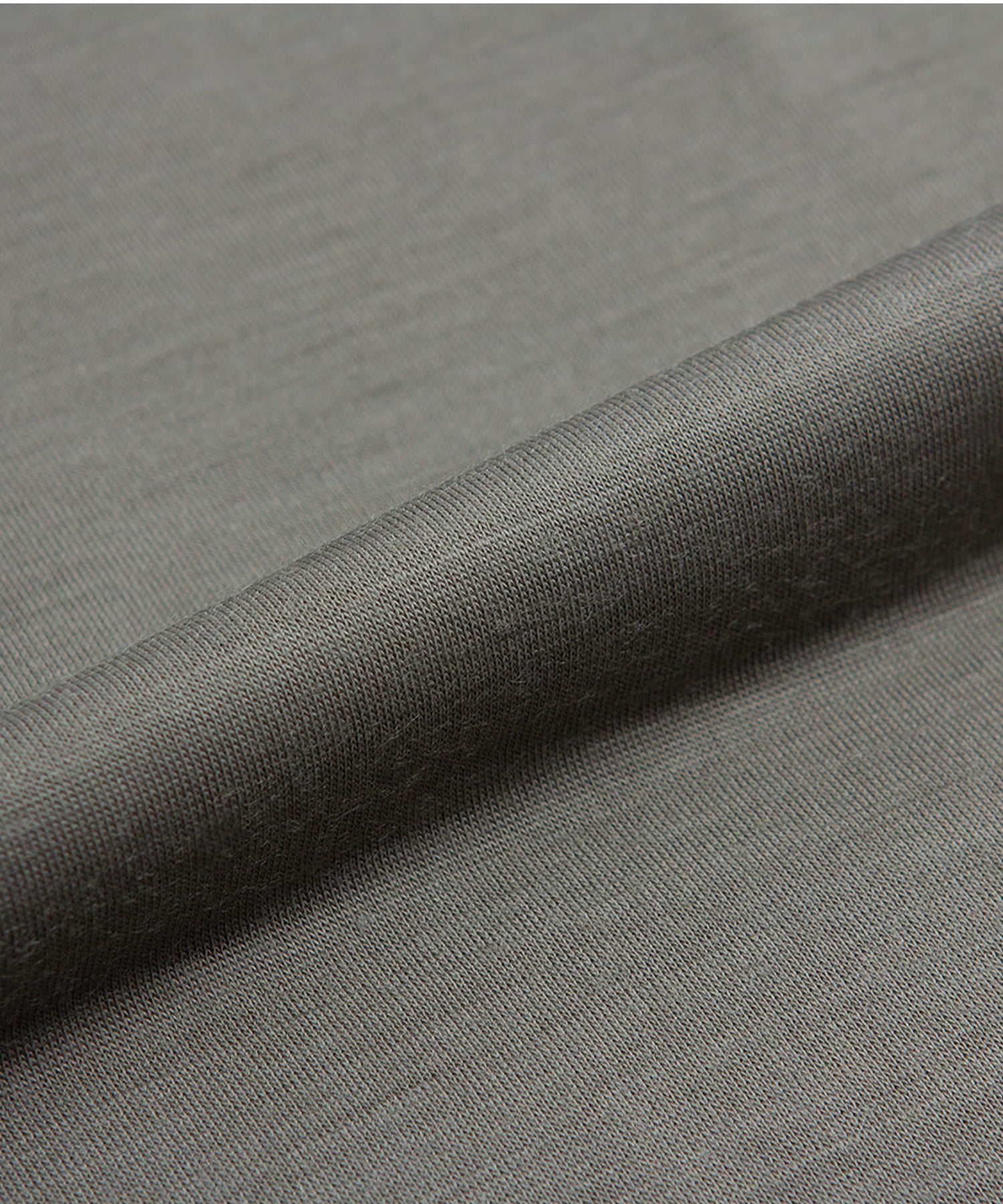 NIKKE AXIO(ニッケ アクシオ)ウールロゴTシャツ