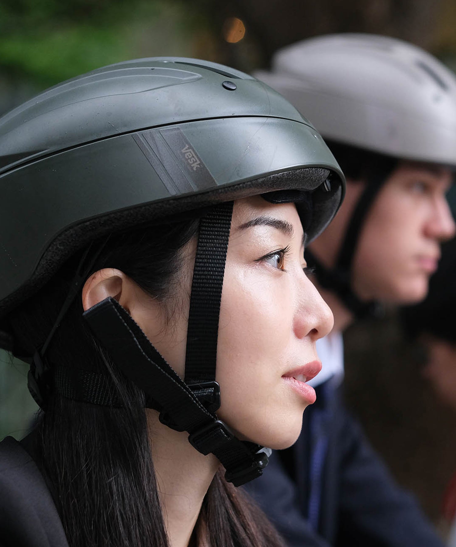 VESK(ベスク)自転車用折り畳み式ヘルメット(SGマーク取得)