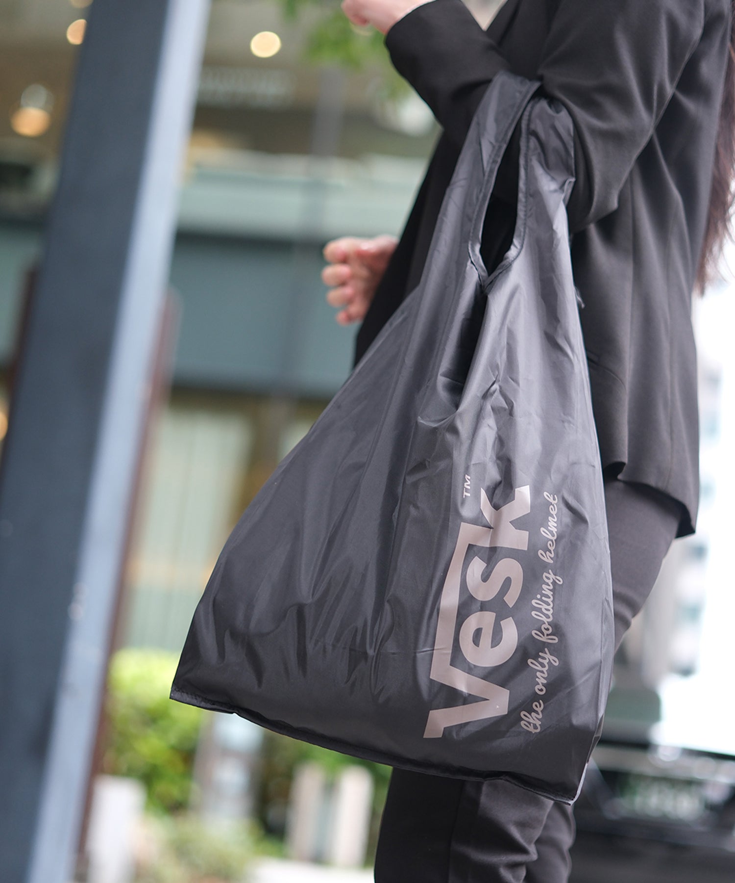 VESK(ベスク)自転車用折り畳み式ヘルメット(SGマーク取得)