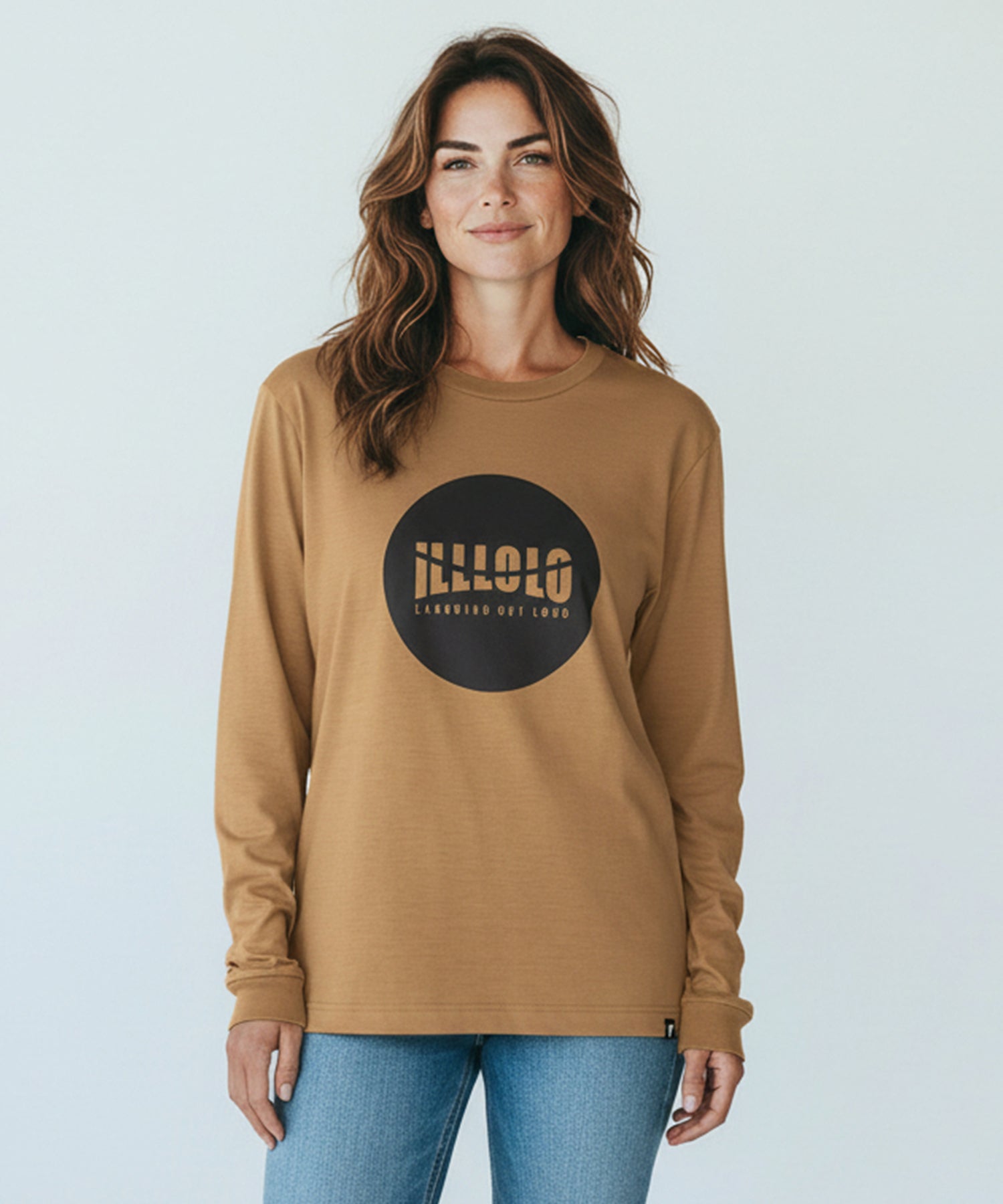 NIKKE AXIO（ニッケ アクシオ）ウールロングロゴTシャツ