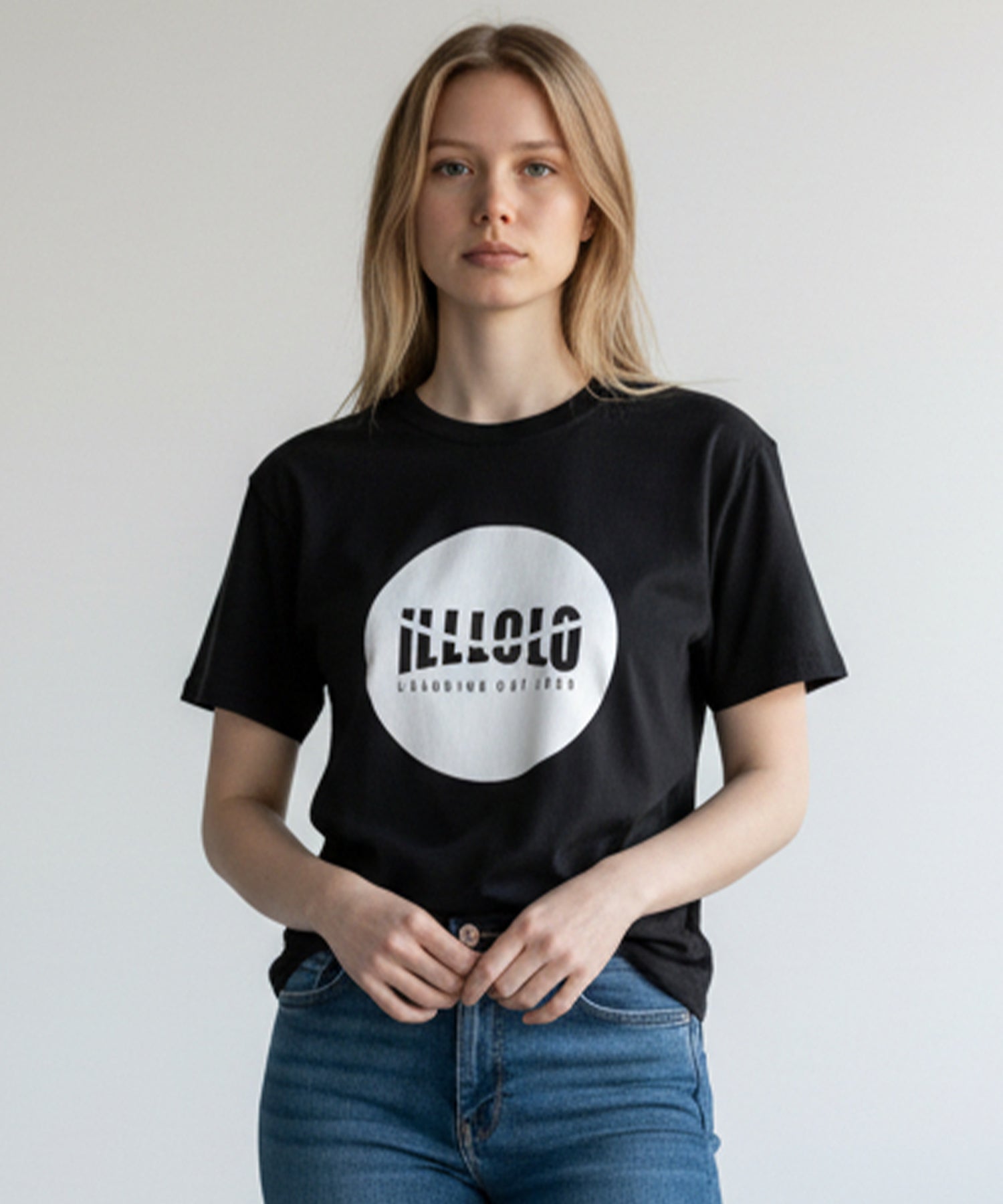 NIKKE AXIO（ニッケ アクシオ）ウールロゴTシャツ