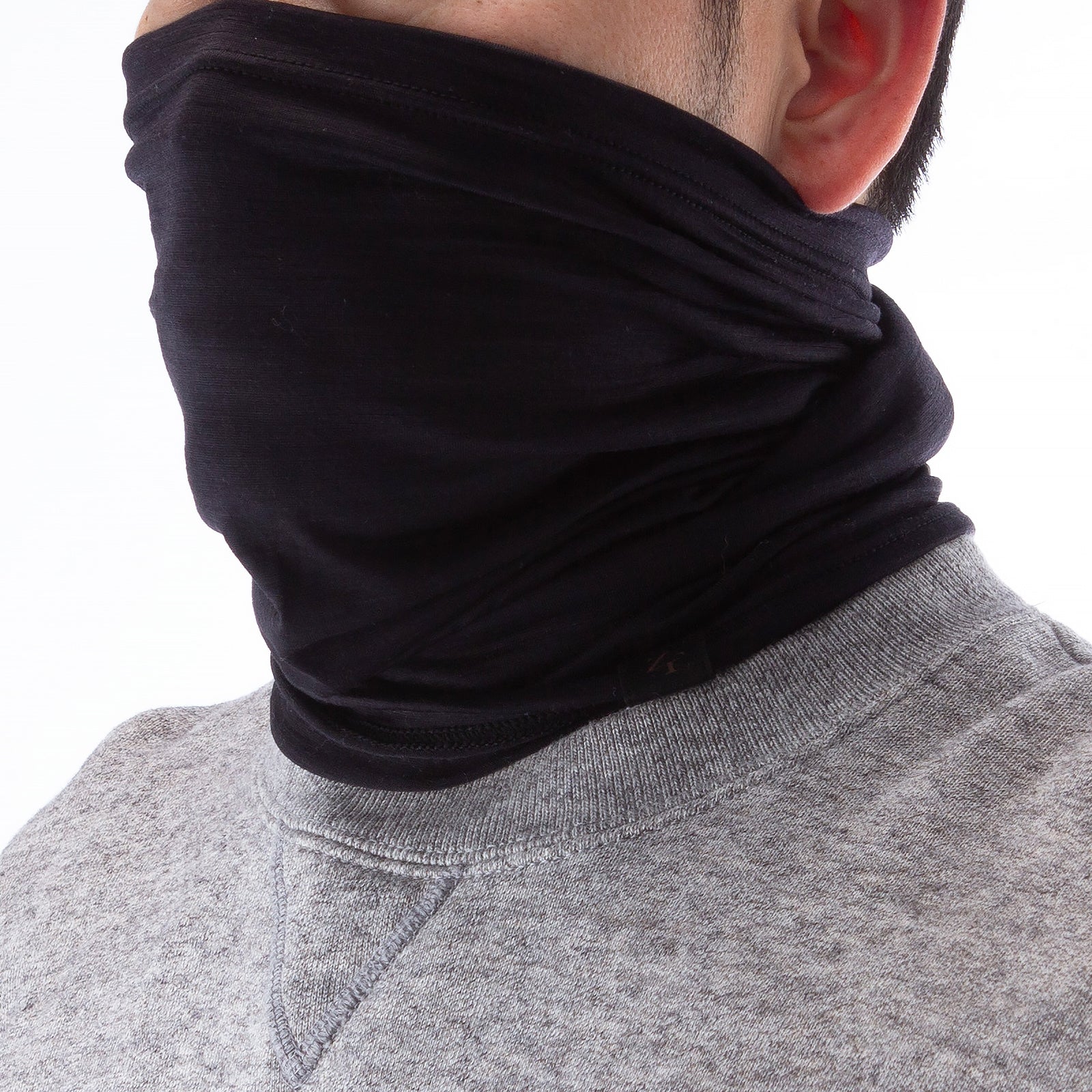 Non-mulesing merino wool neck cover