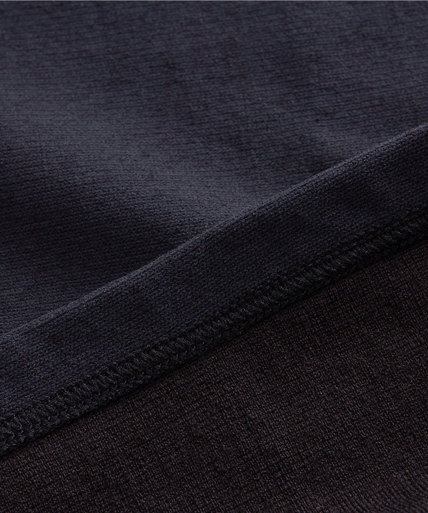 Mid-weight seamless wool t-shirt