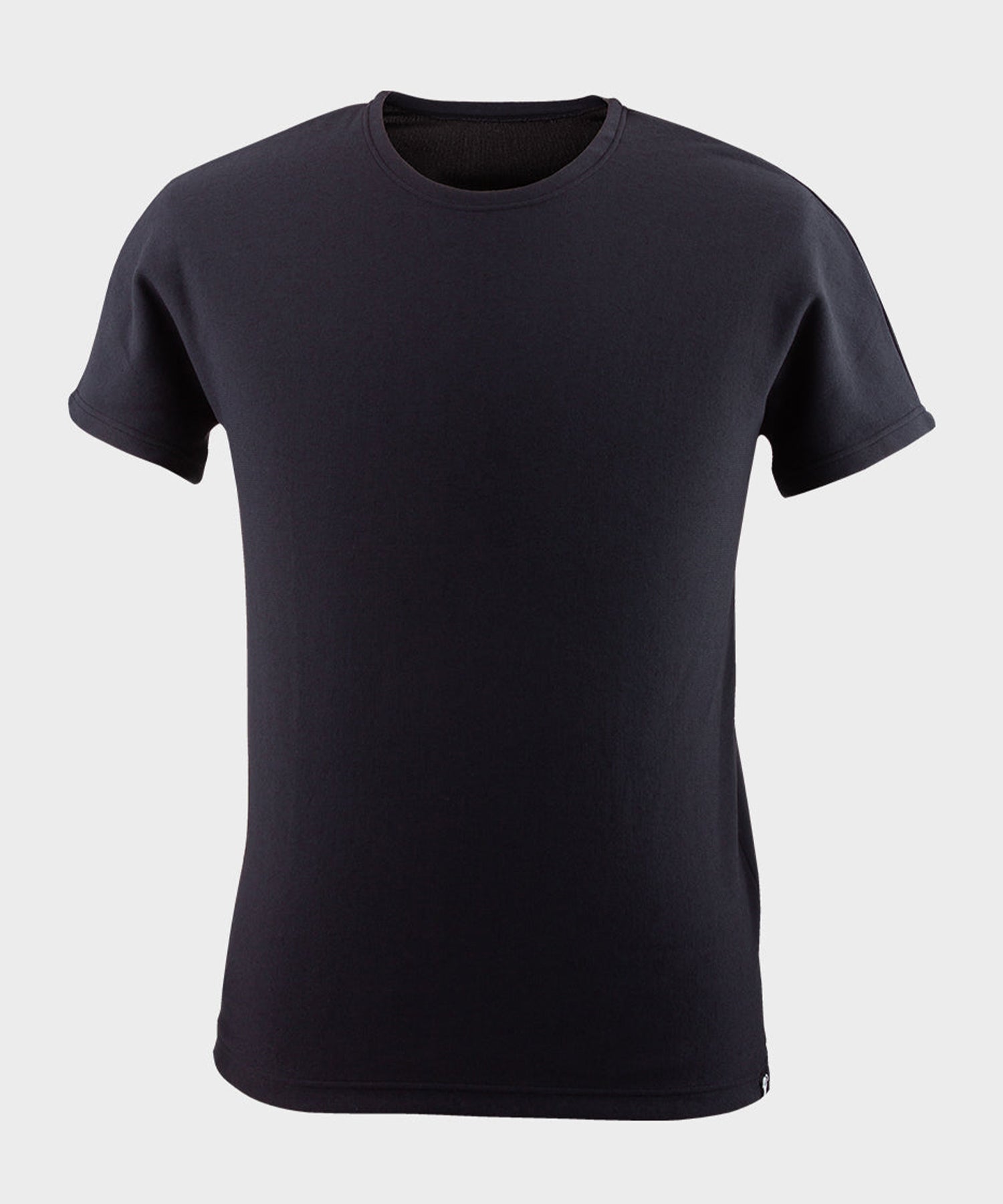 Mid-weight seamless wool t-shirt