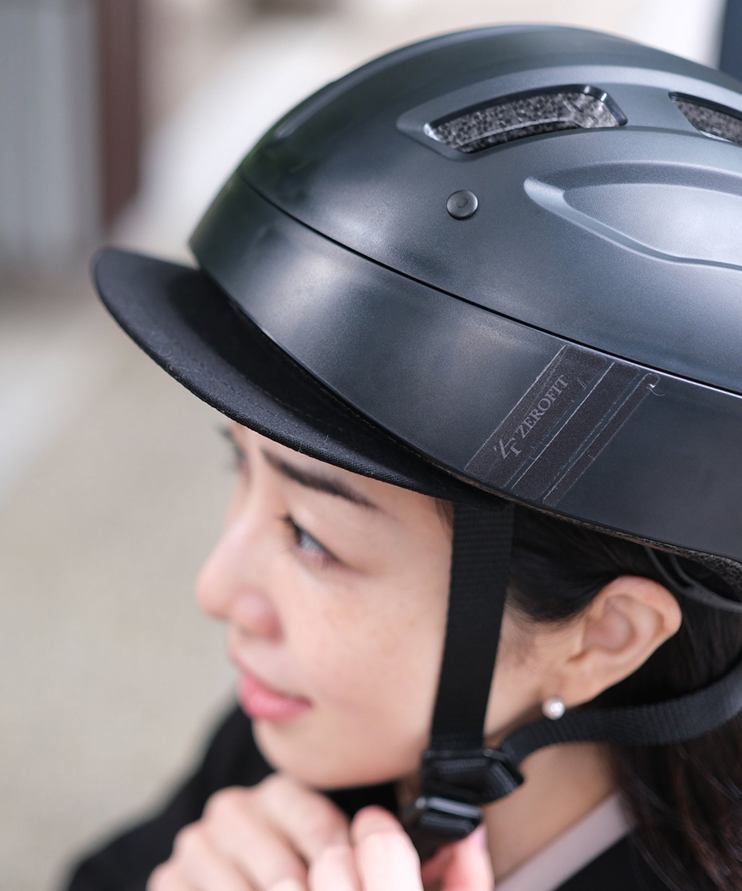 VESK（ベスク）折り畳み式ヘルメット 交換用バイザー